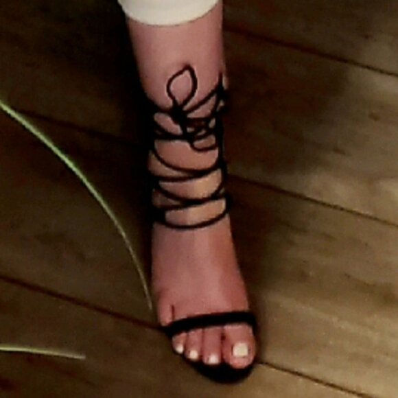 Giuseppe Zanotti Suede Lace-up Heels - Picture 6 of 6